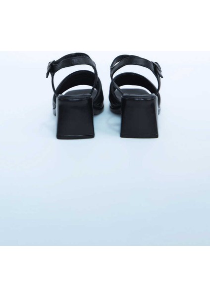 Kadın Topuklu Ayakkabı Z6919006-SIYAH