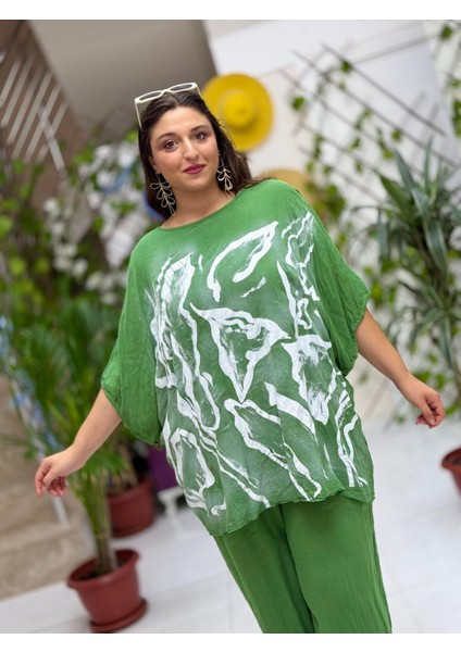 VL3009 Yarasa Kol Baskılı Vual Bluz Haki