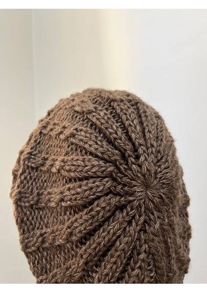 Ressam Model Triko Bere Şapka fırsatları