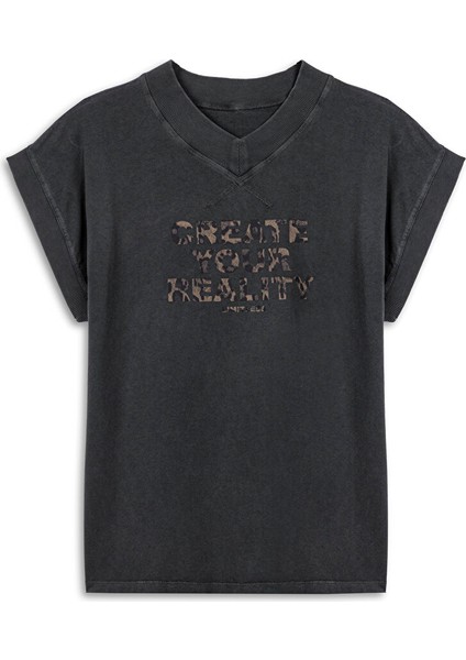 Sloganlı Oversıze Tişört TW6250070095036 indirimleri