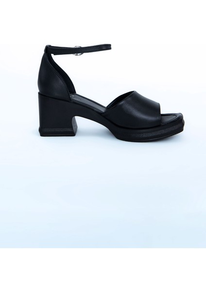 Kadın Topuklu Ayakkabı Z395001-SIYAH