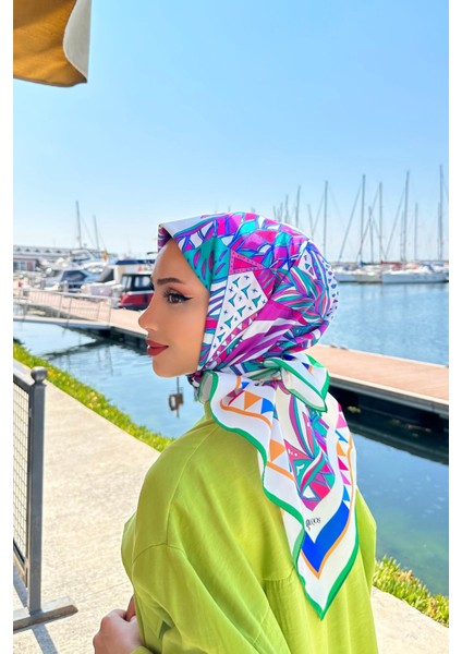 Darla Desenli Eşarp Benetton