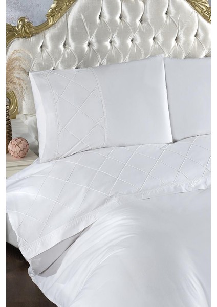 Makber Pikolu Nervürlü Çeyizlik Nevresim Takımı Krem