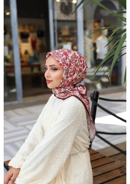 Karmen Desenli Eşarp Kahverengi fiyatları