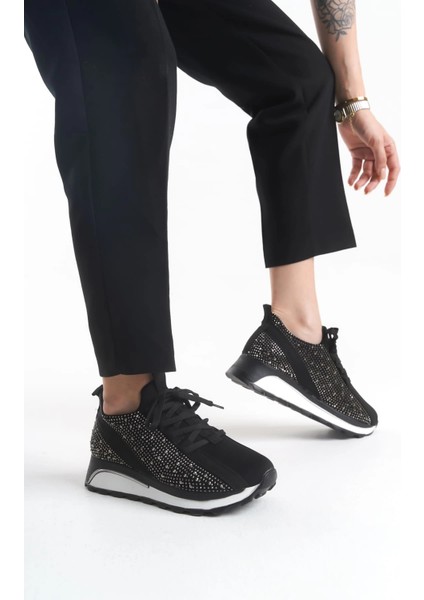 Alya Bağcıklı Ortopedik Taban Taşlı Kadın Sneaker Spor Ayakkabı Bt - Siyah