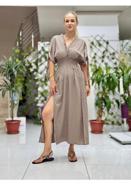 PT242500 Beli Lastikli Yaka Omuz Püsküllü Derin Yırtmaçlı Coton Elbise Vizon fiyatları