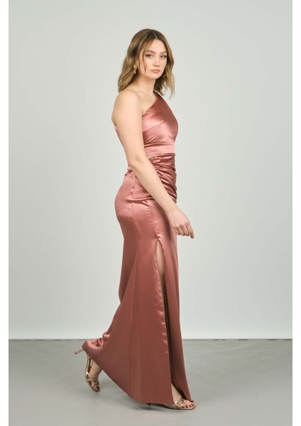 Kadın Tek Omuz Derin Yırtmaçlı Saten Abiye Elbise 1873 S.kabuğu fırsatları