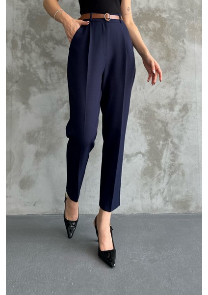 Kadın Dar Paça Pileli Kemerli Mevsimlik Kumaş Pantolon Lacivert Lacivert / 44
