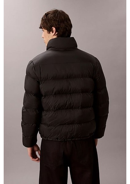 Erkek Normal Kalıp Dik Yaka Monogram Aplikeli Şişme Mont - Siyah modelleri