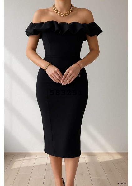 Kadın Maddonna Yaka Küpür Detaylı Scuba Elbise