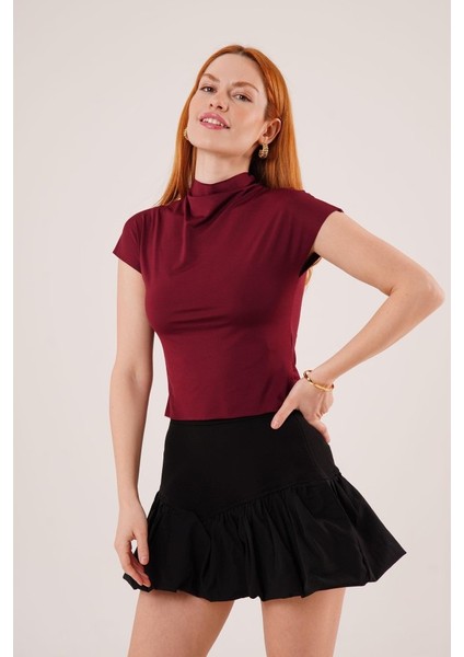 Boğazlı Parlak Kumaş Bordo Crop