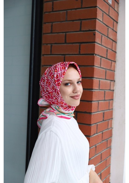 Nora Desenli Eşarp Fuşya