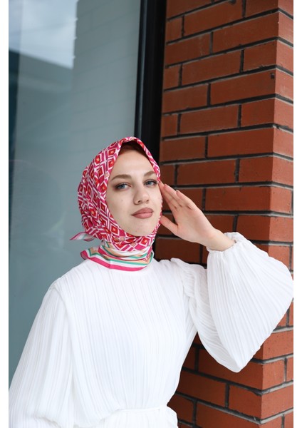 Nora Desenli Eşarp Fuşya fiyatları