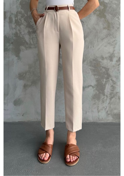 Kadın Dar Paça Pileli Kemerli Mevsimlik Kumaş Pantolon Krem Krem / 36