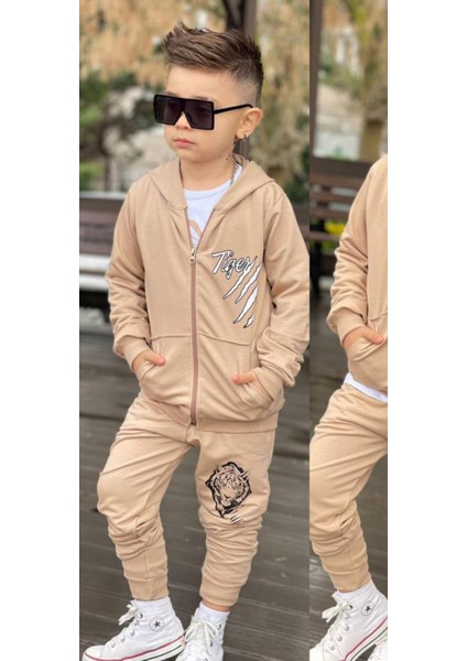 Erkek Çocuk Aslan Baskılı 3'lü Eşofman Takım 2 Iplik Full Likra fırsatları