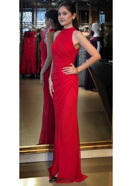 Kırmızı Stefanel Yaka Yırtmaçlı Düz Kesim Tül Uzun Abiye Elbise 11084