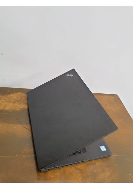 Thinkpad T460 Intel Core İ5-6300U 8 Ram 256 SSD Etiket Izli Notebook - İkinci El indirimleri