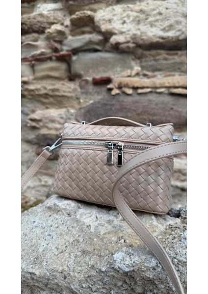 Fermuarlı Örme Deri Çanta Bej modelleri