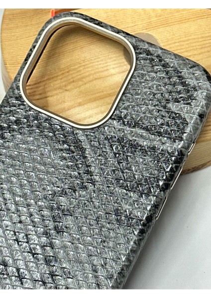 14 Pro Max Yılan Desenli Kılıf fiyatları