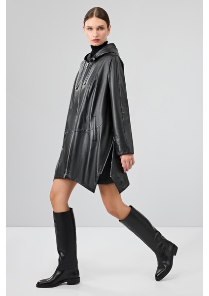 Daniela Kadın Siyah Kapüşonlu Oversize Deri Kaban 25WGE53281M modelleri
