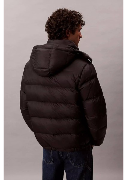 Erkek Normal Kalıp Çıkarılabilir Kapüşonlu Şişme Mont - Siyah fiyatları