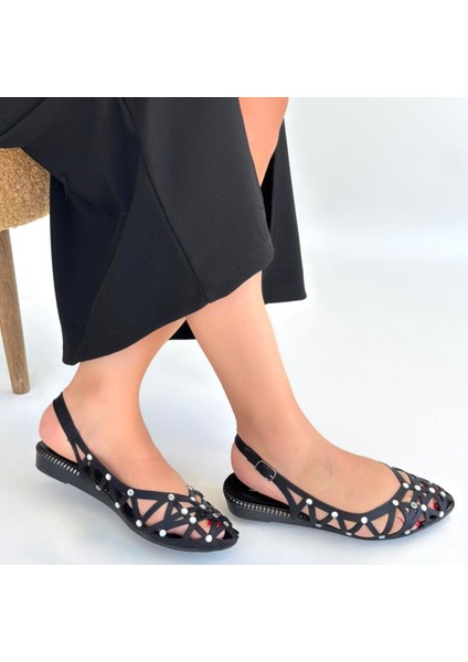 Faty Siyah Cilt Babet Ayakkabı modelleri
