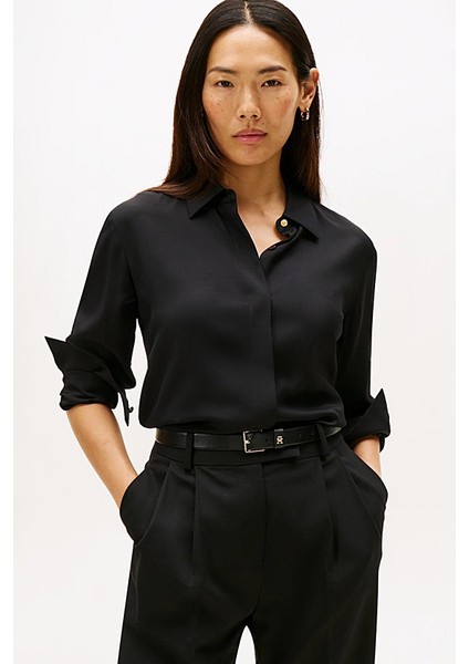 Kadın Regular Fit Gizli Patlı Viskon Gömlek - Siyah