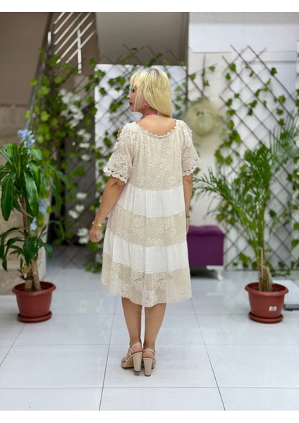 NC10453 Italyan Yarım Kol Omuz Pencereli Dantelli Coton Elbise Bej fırsatları