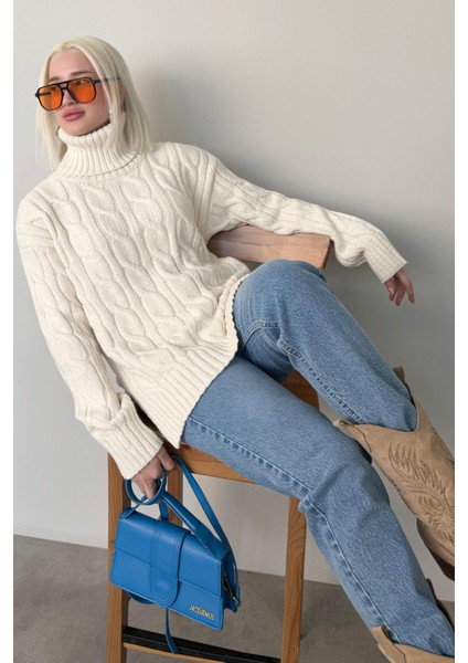 Ekru Boğazlı Triko Kazak MG2376 fiyatları