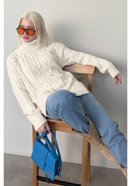 Ekru Boğazlı Triko Kazak MG2376 indirimleri