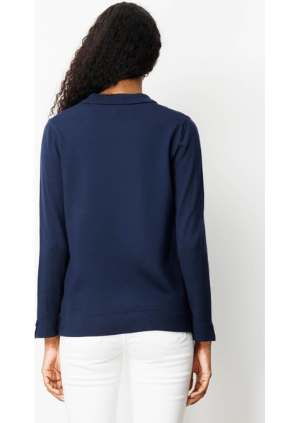 Kadın Polo Yaka Yakası ve Kolu Düğmeli Bluz Lacivert modelleri