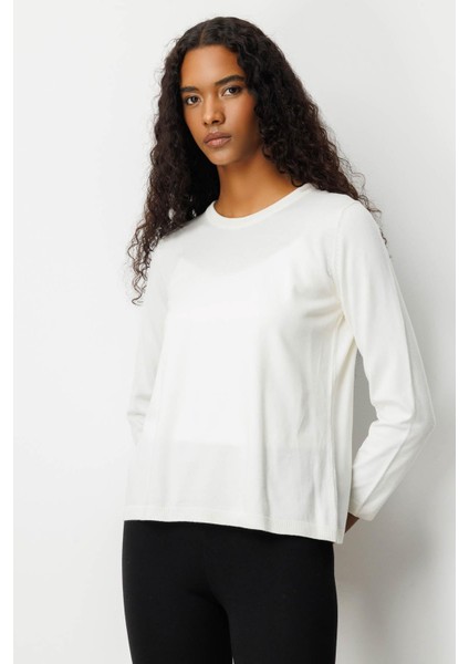 Kadın Basic Sıfır Yaka Kazak Kemik fırsatları