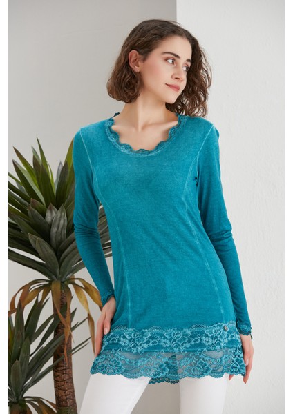 Kadın Turkuaz Mavi Dantel Detaylı Uzun Kol Curve Spor Şık Bluz Tunik fırsatları