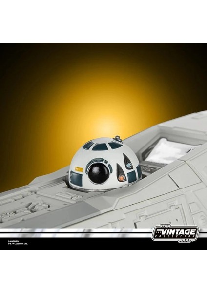 The Vintage Collection New Republic E-Wing & Ke4-N4 Figür