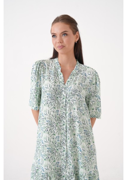 Kadın Hakim Yaka Yarım Kol Eteği Pileli Yazlık Önüi Düğmeli Gömlek Curve Elbise modelleri