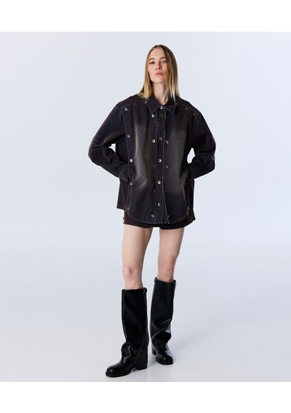 Metal Düğme Aksesuarlı Gömlek Ceket TW6250005082008 fiyatları