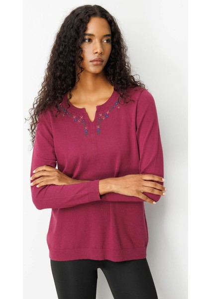 Kadın Sıfır Yaka Yakası Çiçek Nakış Işlemeli Bluz Mürdüm fiyatları