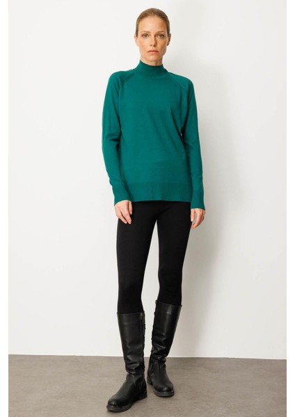 Kadın Yarım Balıkçı Yaka Kolları Yırtmaçlı Kazak Ö.başı fırsatları