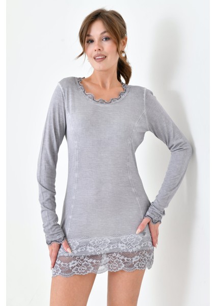 Kadın Viskon Dantel Detaylı Uzun Kol Curve Spor Şık Bluz Tunik