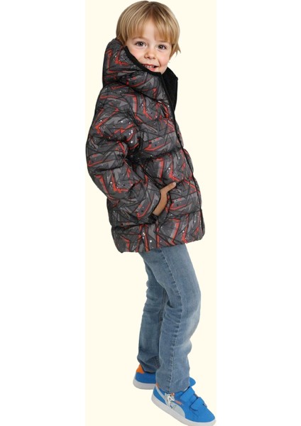 Erkek Çocuk Siyah Geometrik Desen Içi Polar Su ve Rüzgar Geçirmez Kapüşonlu Cepli Şişme Kışlık Mont