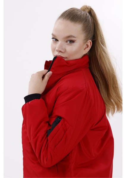 Kadın Kırmızı Astarlı Dik Yaka Mevsimlik Su ve Rüzgar Geçirmez Mont FM-505-K