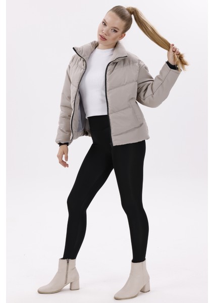Kadın Dolgulu Puffer Mont - Yüksek Yaka, Suya Dayanıklı