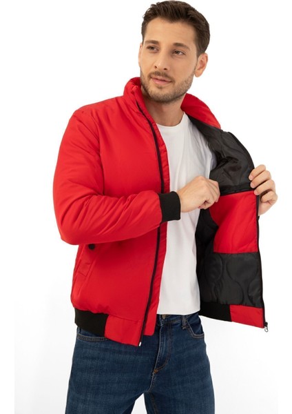 Spor Erkek Astarlı Dik Yaka Mevsimlik Cepli Su ve Rüzgar Geçirmez Mont