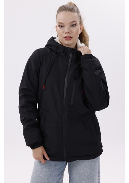 Kadın Siyah Kürklü Su ve Rüzgar Geçirmez Kapüşonlu Kışlık Mont & Kaban & Parka FMM-100-K