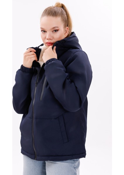 Kadın Lacivert Kürklü Su ve Rüzgar Geçirmez Kapüşonlu Kışlık Mont & Kaban & Parka FMM-100-K