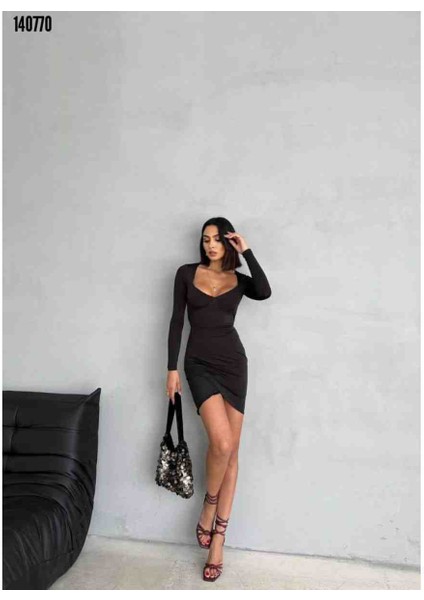 Kadın Uzun Kollu Göğüs ve Sırt Dekolteli Kruvaze Etek Detay Fırsat Ürün Mini Elbise, Kırmızı Gül Figürlü Kolye Hediye modelleri