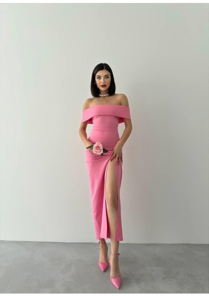 Madonna Yaka Uzun Elbise fırsatları