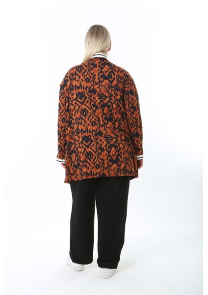 Kadın Likralı Desenli Büyük Beden Hırka