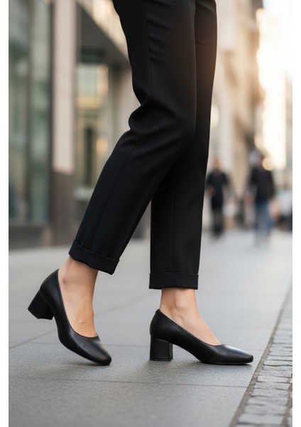Siyah Kadın Topuklu Ayakkabı modelleri