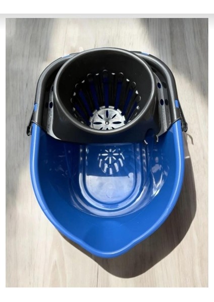 15 Litre Renkli Temizlik Kovası – Dayanıklı ve Pratik Kullanım fiyatları